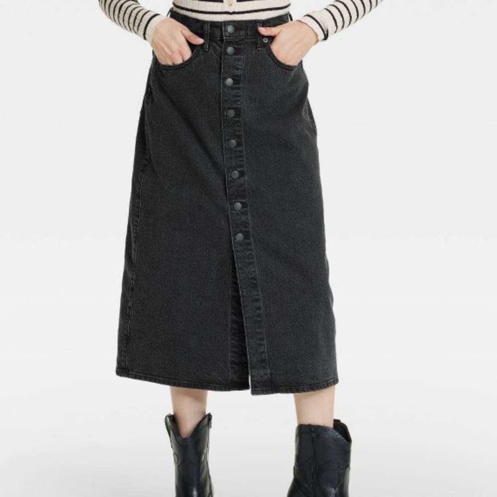 Universal Thread Women Black A Line Denim Button Front Slit Midi Skirt Size 2